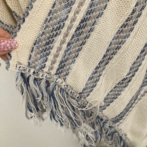 Lucky Brand Stripped Embroidered Kimono - Picture 4 of 5